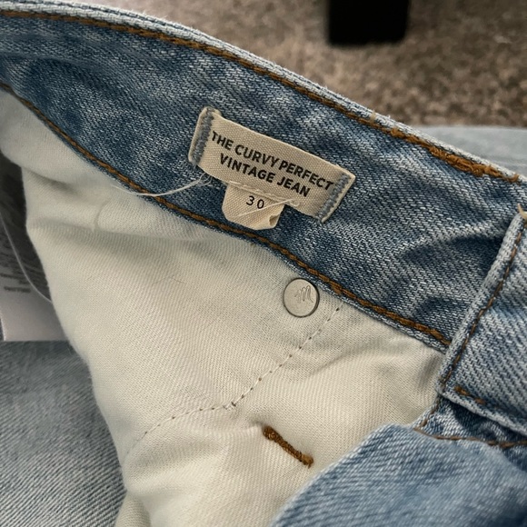 Madewell The Curvy Perfect Vintage Jean in Fitzgerald Wash size 30 - Picture 10 of 12
